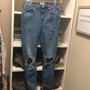 Free People Women’s Distressed Skinny Jeans Size30